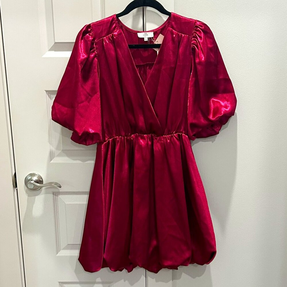 Entro V-neck Puff Sleeve Mini Bubble Dress
